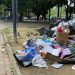 Descarte irregular de lixo em praça na Jaqueira